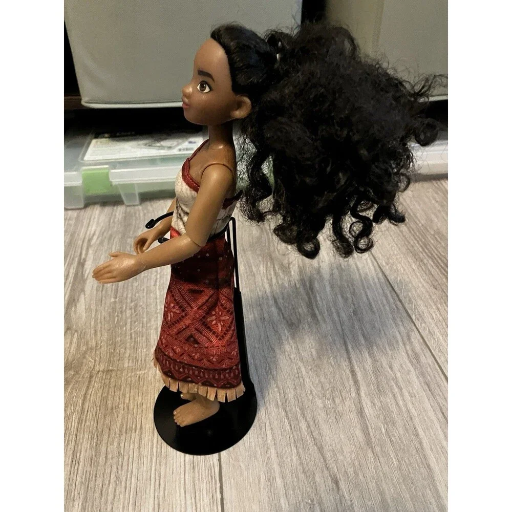 Disney store moana